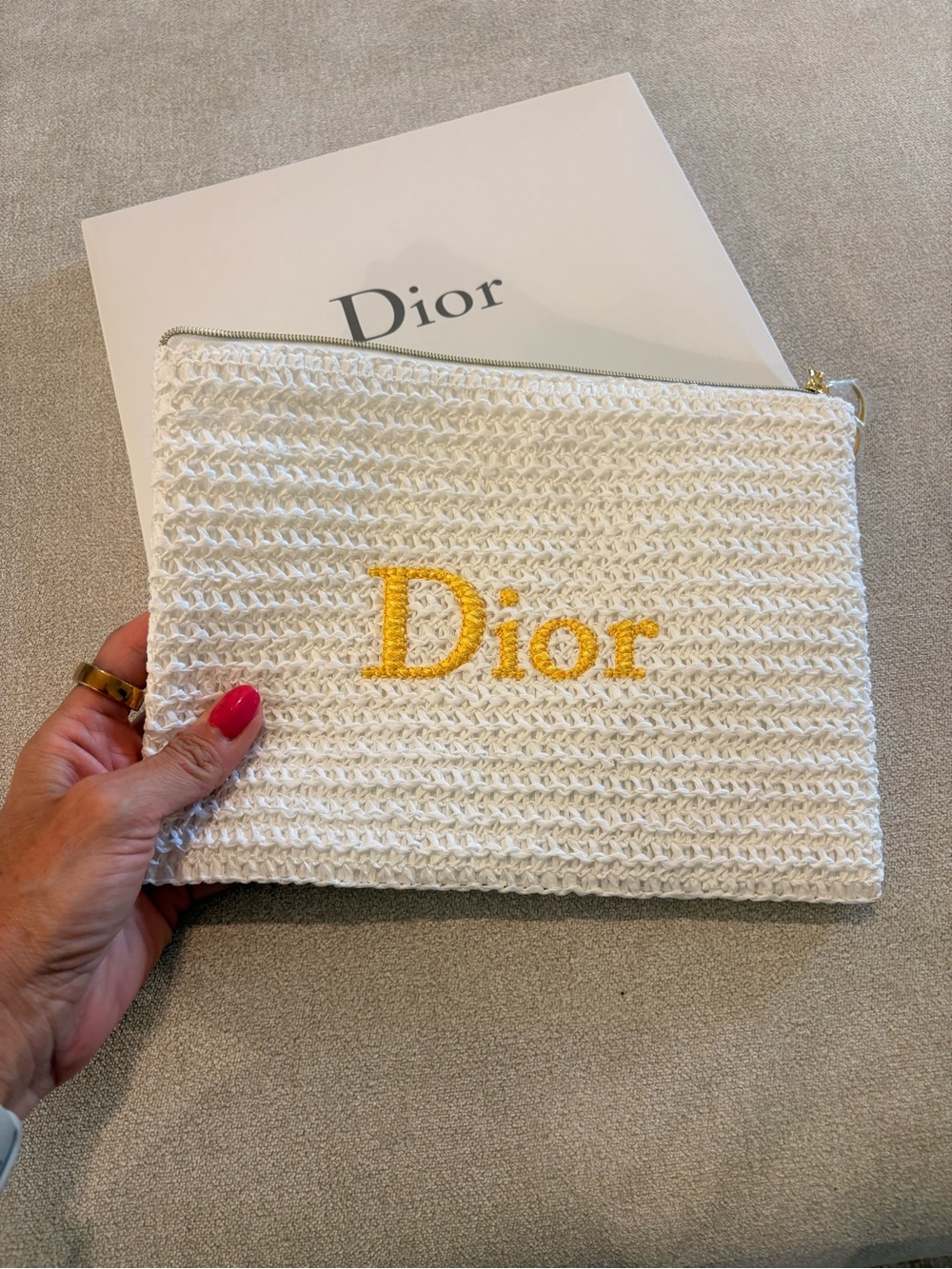 DIOR Beauty 2026 White Raffia Woven Pouch with gold CD charms GWP NWT
